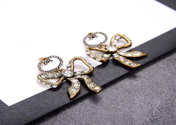 luxury designer fashion charm earring aretes brass bow earrings ladies party lovers gift jewelry1625411, Golden
luxury designer fashion charm earring aretes brass bow earrings ladies party lovers gift jewelry1625411, Golden