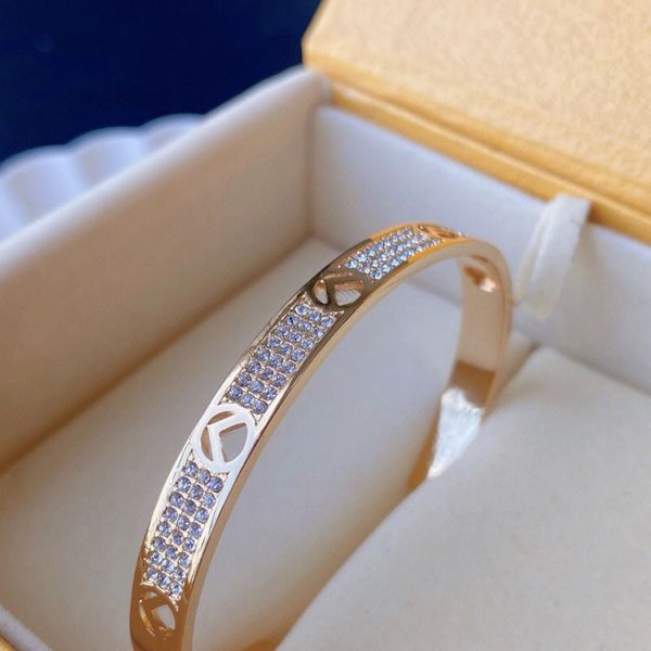 bracelet designer jewelry fashion gold bangle womens bracelets luxury mens brand rose silver 6 mm stainless with box, Black
bracelet designer jewelry fashion gold bangle womens bracelets luxury mens brand rose silver 6 mm stainless with box, Black