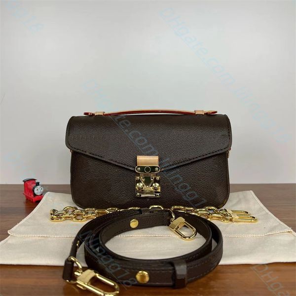 5a quality shoulders bag fashion designers messenger bags woman classics real leather printing handbag crossbody bags clutch totes hobo purs
5a quality shoulders bag fashion designers messenger bags woman classics real leather printing handbag crossbody bags clutch totes hobo purs