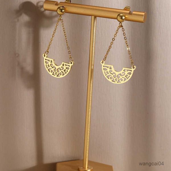 charm stainless steel earrings trend vintage half circle pattern chains pendants earrings for women jewelry party girls gifts new r230719, Golden
charm stainless steel earrings trend vintage half circle pattern chains pendants earrings for women jewelry party girls gifts new r230719, Golden