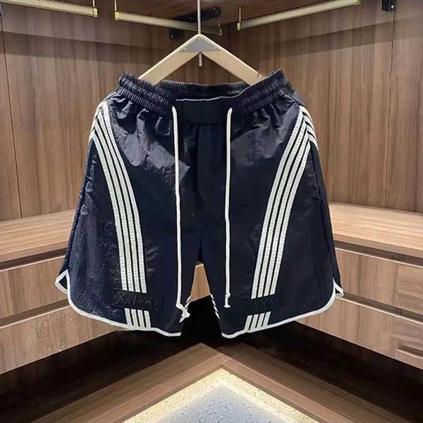 men's shorts new summer shorts men's striped quick-drying sweatpants loose ice silk breathable beach pants fashion letter sports s, White;black
men's shorts new summer shorts men's striped quick-drying sweatpants loose ice silk breathable beach pants fashion letter sports s, White;black