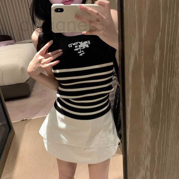 women's tanks & camis designer 23 summer 3d letter embroidery contrast stripe knitted sleeveless tank slim fit x2iv, White
women's tanks & camis designer 23 summer 3d letter embroidery contrast stripe knitted sleeveless tank slim fit x2iv, White