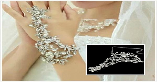 new coming fashion bridal bracelet wedding jewelry crystal rhinestones finger ring bracelet wristband bracelet party prom jewelry2700043, White
new coming fashion bridal bracelet wedding jewelry crystal rhinestones finger ring bracelet wristband bracelet party prom jewelry2700043, White