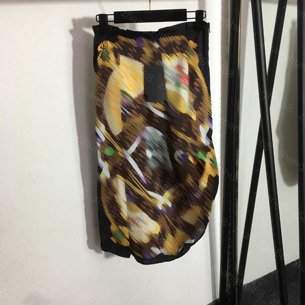 23ss womens designer clothing designer skirts double f letter fan vintage print side slit pleats irregular high-waisted half skirt women clo, Black
23ss womens designer clothing designer skirts double f letter fan vintage print side slit pleats irregular high-waisted half skirt women clo, Black