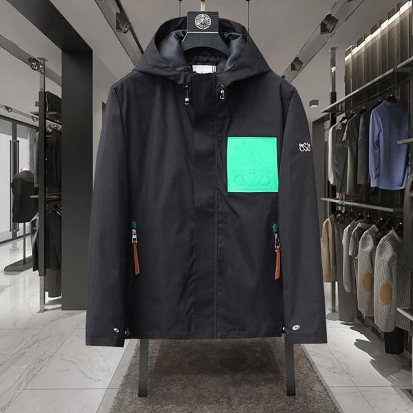 men's hooded nylon jacket for spring and autumn, nylon fabric feels comfortable, edition type is loose and wide, fashion casual spring, Black;brown
men's hooded nylon jacket for spring and autumn, nylon fabric feels comfortable, edition type is loose and wide, fashion casual spring, Black;brown