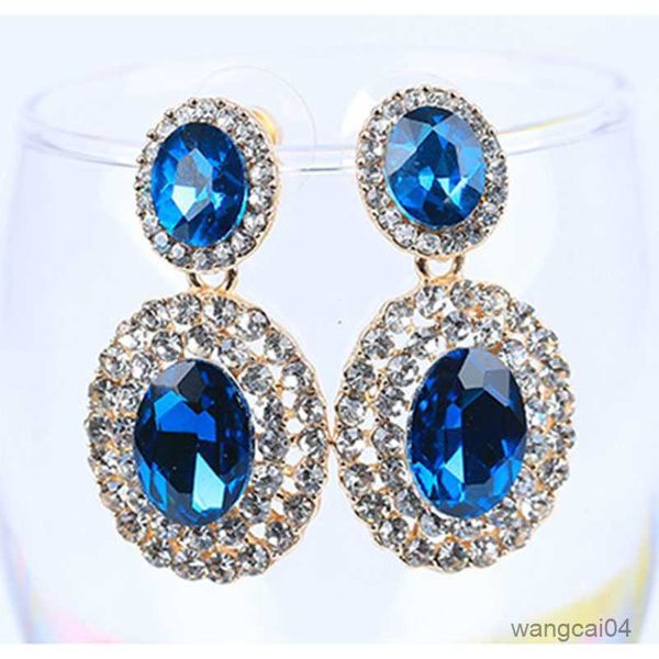 charm fashion rhinestone statement alloy clip on earrings no hole ear clip for women girl crystal earring jewelry wholesale r230719, Golden
charm fashion rhinestone statement alloy clip on earrings no hole ear clip for women girl crystal earring jewelry wholesale r230719, Golden