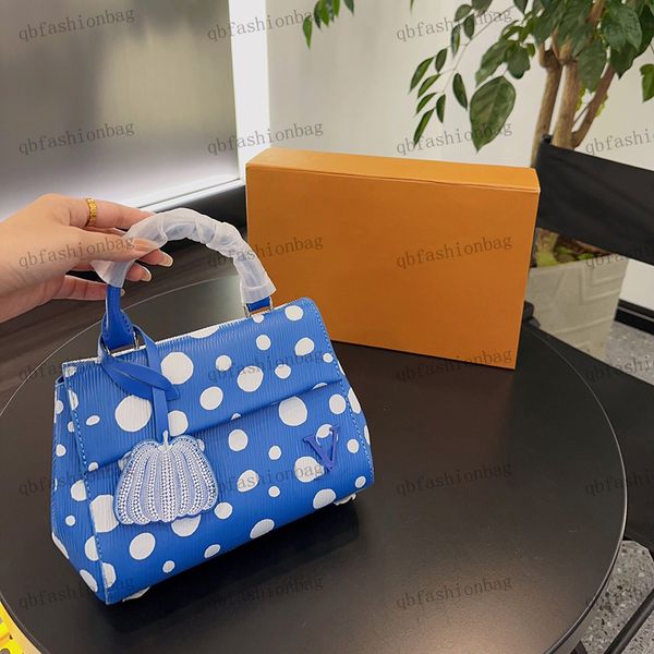 designer womens shoulder bag luxury handle handbag exquisite pumpkin print belt crossbody bags classic buckle purse makeup case casual bags
designer womens shoulder bag luxury handle handbag exquisite pumpkin print belt crossbody bags classic buckle purse makeup case casual bags