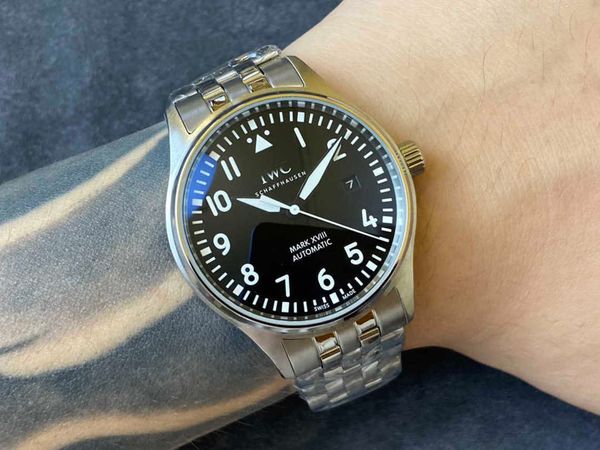 luxury iwc pilot watch 30dj mechanical automatic wristwatch black dial date uhr leather strap with box montre luxe, Slivery;golden
luxury iwc pilot watch 30dj mechanical automatic wristwatch black dial date uhr leather strap with box montre luxe, Slivery;golden