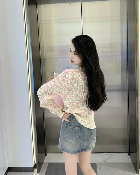 ce1 women's sweaters designer knitwear elegant womens shirts luxury clothing corset shirt gold coin buckle silk striped long sleeved sh, White;black
ce1 women's sweaters designer knitwear elegant womens shirts luxury clothing corset shirt gold coin buckle silk striped long sleeved sh, White;black