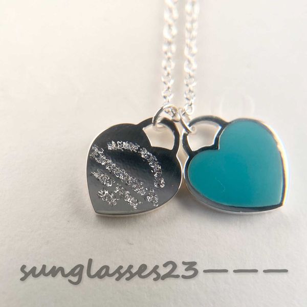high version designer love pendant necklace, double heart enamel necklace, blue and red optional, classic double heart necklace, Silver
high version designer love pendant necklace, double heart enamel necklace, blue and red optional, classic double heart necklace, Silver