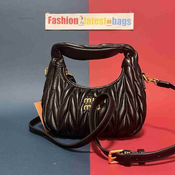 designer bags satin large miu handbags underarm wander hobo clutch holding handbar shoulder bag fashion luxury retro wallet leather banquet
designer bags satin large miu handbags underarm wander hobo clutch holding handbar shoulder bag fashion luxury retro wallet leather banquet