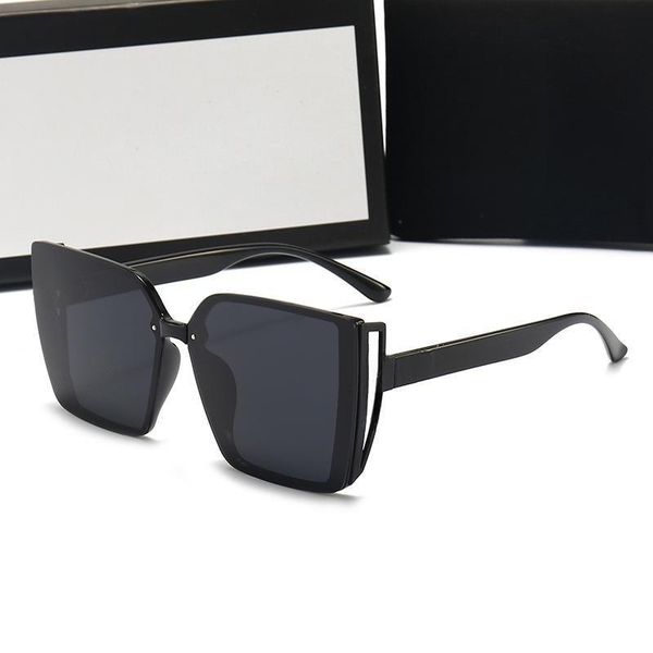 luxury designer sunglasses for women mens glasses polarized protectio lunette gafas de sol shades goggle with box beach sun small frame fash, White;black
luxury designer sunglasses for women mens glasses polarized protectio lunette gafas de sol shades goggle with box beach sun small frame fash, White;black