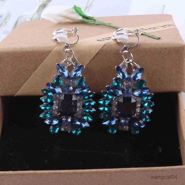 charm blue crystal clip on earrings for women luxury ear jewelry vintage party wedding jewelry gift wholesale r230719, Golden
charm blue crystal clip on earrings for women luxury ear jewelry vintage party wedding jewelry gift wholesale r230719, Golden