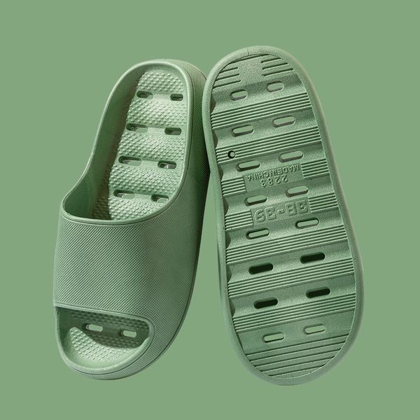 new type of slippers for women in summer home indoor anti slip bathroom shower couple wearing thick sole leaky and cool slipper outside grey, Black
new type of slippers for women in summer home indoor anti slip bathroom shower couple wearing thick sole leaky and cool slipper outside grey, Black