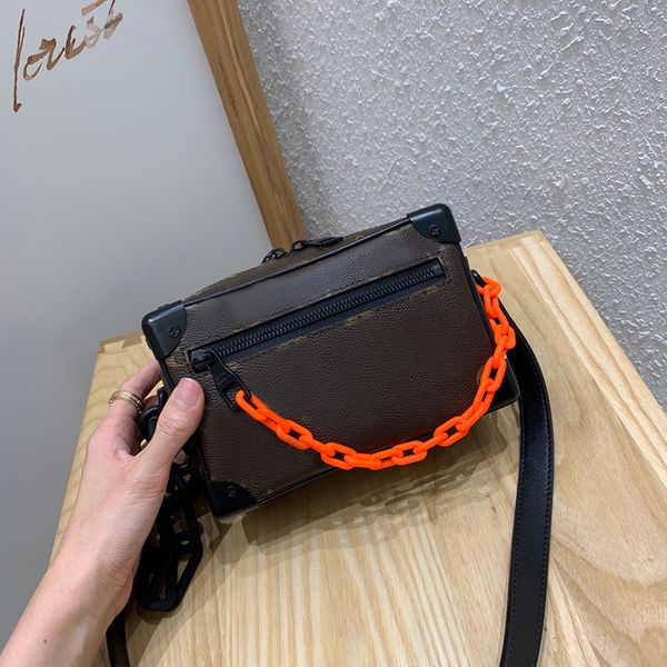 10a 18cm shoulder bags armpit bag f wallet luxurys designer portable fashion handbag classic art totes cossbady purse clutch bags lv098
10a 18cm shoulder bags armpit bag f wallet luxurys designer portable fashion handbag classic art totes cossbady purse clutch bags lv098