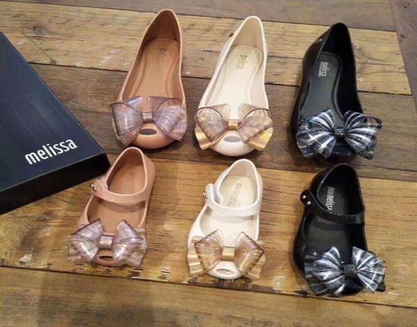 new 2021 mini jelly shoes bowtie mommy and me candy shoes girl pvc bow princess jelly shoes sandals sh19113 8233915799, Black;red
new 2021 mini jelly shoes bowtie mommy and me candy shoes girl pvc bow princess jelly shoes sandals sh19113 8233915799, Black;red
