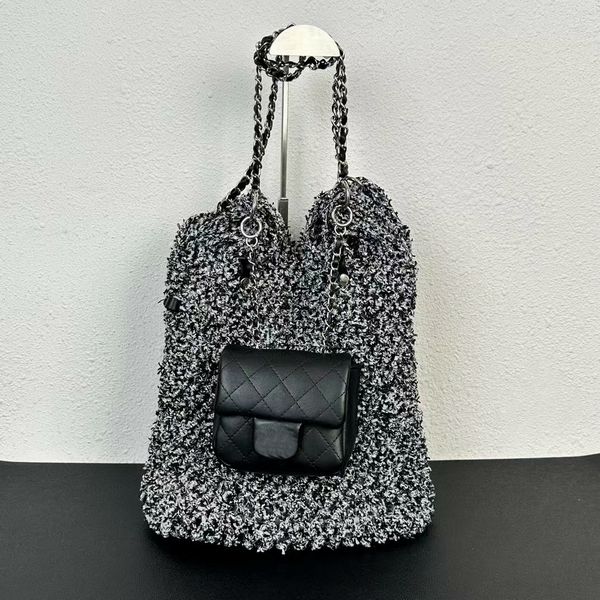 designer tote bag vintage knitting shopping shoulder bags hand woven fabric hollow out hobo bag silver hardware chain strap handbags front l
designer tote bag vintage knitting shopping shoulder bags hand woven fabric hollow out hobo bag silver hardware chain strap handbags front l
