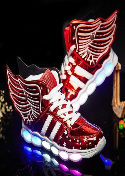 gold red shoes for boys girls fashion light up casual kids usb charging outdoor new simulation sole glowing children sneaker y19056673587, Black;red
gold red shoes for boys girls fashion light up casual kids usb charging outdoor new simulation sole glowing children sneaker y19056673587, Black;red