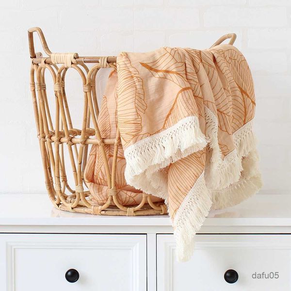 blankets swaddling crinkle muslin baby swaddle blanket print cotton fringe swaddle bath towel baby wrap with tassel trim r230719
blankets swaddling crinkle muslin baby swaddle blanket print cotton fringe swaddle bath towel baby wrap with tassel trim r230719