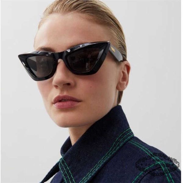 fashion bb sunglasses letter b 22 styles b style ins plate cat eye personalized fashion green bv1101 with logo box, White;black
fashion bb sunglasses letter b 22 styles b style ins plate cat eye personalized fashion green bv1101 with logo box, White;black