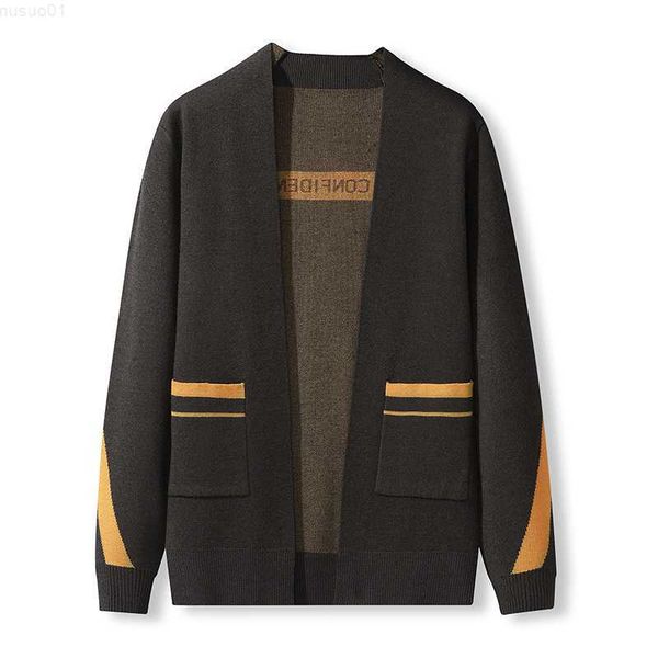 men's sweaters 2022 fall winter classic brand cashmere cardigan men soft warm jacket cardigans mens high end knitted sweater coats l230, White;black
men's sweaters 2022 fall winter classic brand cashmere cardigan men soft warm jacket cardigans mens high end knitted sweater coats l230, White;black