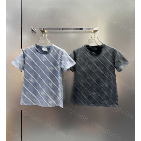 23ss womens t-shirt womens designer clothing tee round neck classic diamond check logo flower print pattern short sleeve t-shirt womens clot, White
23ss womens t-shirt womens designer clothing tee round neck classic diamond check logo flower print pattern short sleeve t-shirt womens clot, White