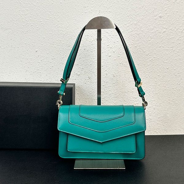 new underarm bag crossbody handbag messenger bags plain cowhide leather shoulder strap adjustable snake head flip wallet ladies handbags
new underarm bag crossbody handbag messenger bags plain cowhide leather shoulder strap adjustable snake head flip wallet ladies handbags