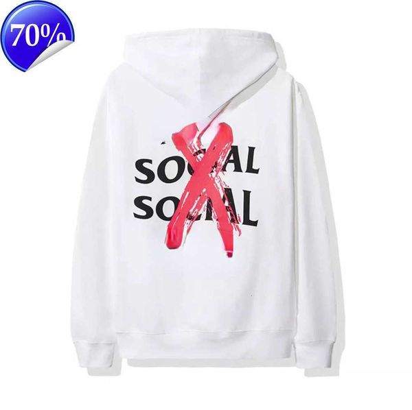 2023 new hip hop brand hoodie cross powder plush loose pullover anti social club color jacket sunscreen designer qb6, Black
2023 new hip hop brand hoodie cross powder plush loose pullover anti social club color jacket sunscreen designer qb6, Black