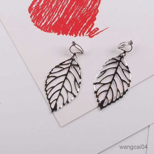 charm big vintage leave clip earrings for women fashion hollow alloy trendy bohemian female boho eardrop earrings r230719, Golden
charm big vintage leave clip earrings for women fashion hollow alloy trendy bohemian female boho eardrop earrings r230719, Golden