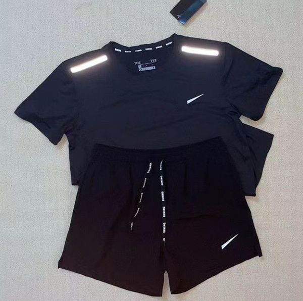 mens tracksuits tech set designer tracksuit shirts shorts two-piece womens fitness tech fleece quick drying and breathable sportswear large, Gray
mens tracksuits tech set designer tracksuit shirts shorts two-piece womens fitness tech fleece quick drying and breathable sportswear large, Gray