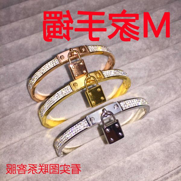 fashion hrems bracelets for sale m family diamond bracelet titanium steel belt buckle rivet couple with gift box, Black
fashion hrems bracelets for sale m family diamond bracelet titanium steel belt buckle rivet couple with gift box, Black