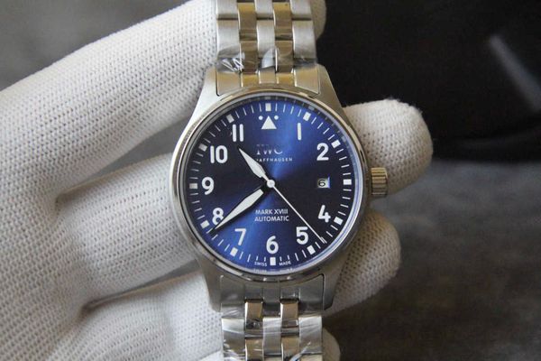 luxury iwc pilot watch zi4s mechanical automatic wristwatch black dial date uhr leather strap with box montre luxe, Slivery;golden
luxury iwc pilot watch zi4s mechanical automatic wristwatch black dial date uhr leather strap with box montre luxe, Slivery;golden