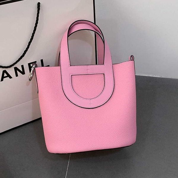 luxury picotin lock bag spring summer 2023 new layer cowhide pig nose vegetable basket bucket women's genuine leather crossbody soft to
luxury picotin lock bag spring summer 2023 new layer cowhide pig nose vegetable basket bucket women's genuine leather crossbody soft to
