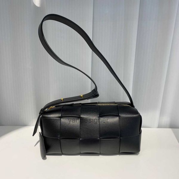 designer handbag canette correct edition woven pillow bag cowhide square bag single shoulder crossbody bag for women
designer handbag canette correct edition woven pillow bag cowhide square bag single shoulder crossbody bag for women