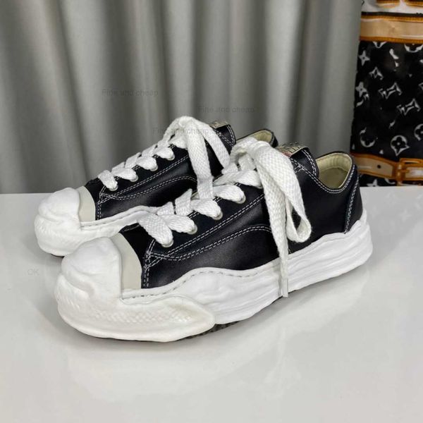 designer casual shoes high street mmy thick bottom men women vintage chunky calfskin mesh grey runner trainers outdoor, Black
designer casual shoes high street mmy thick bottom men women vintage chunky calfskin mesh grey runner trainers outdoor, Black