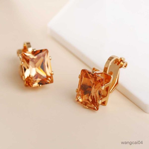 charm cubic zirconia clip earrings for women fashion crystal jewelry earrings female wedding party gift r230719, Golden
charm cubic zirconia clip earrings for women fashion crystal jewelry earrings female wedding party gift r230719, Golden