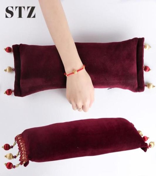 stz 1pcs professional nail pillow holder soft cotton hand arm rest cushion manicure nail art salon tools equipment 5314085238, Silver
stz 1pcs professional nail pillow holder soft cotton hand arm rest cushion manicure nail art salon tools equipment 5314085238, Silver