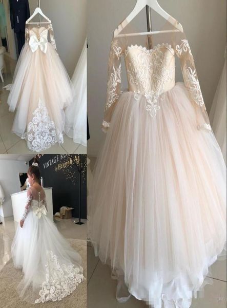 ball gown long sleeves flower girl dresses for wedding lace appliqued little girls pageant gowns tulle sheer neck first communion 3045480, White;blue
ball gown long sleeves flower girl dresses for wedding lace appliqued little girls pageant gowns tulle sheer neck first communion 3045480, White;blue