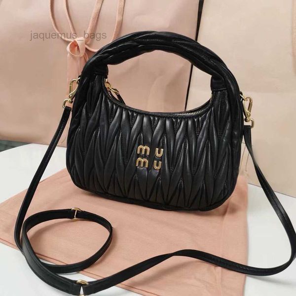 mens designer bag miui wander matelasse miu mini hobo travel shopping bag womens luxury tote handbag clutch bags crossbody strap satchel sho
mens designer bag miui wander matelasse miu mini hobo travel shopping bag womens luxury tote handbag clutch bags crossbody strap satchel sho
