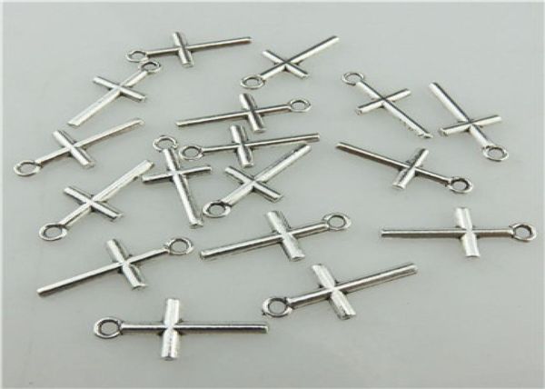 20219 100pcslot vintage silver alloy smooth blank religious 18mm cross pendant9161855
20219 100pcslot vintage silver alloy smooth blank religious 18mm cross pendant9161855