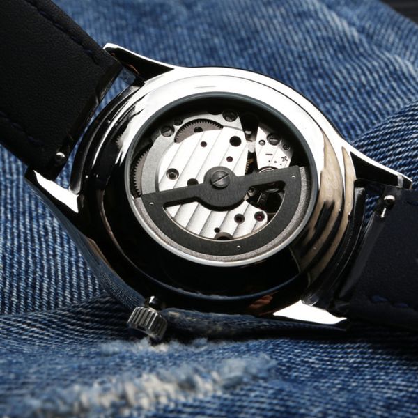 men's watch 39mm ultra-thin moon phase watch 8217 mechanical movement watch italian cowhhide watch, Slivery;brown
men's watch 39mm ultra-thin moon phase watch 8217 mechanical movement watch italian cowhhide watch, Slivery;brown
