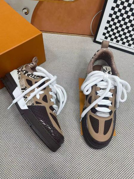luxury fashion casual shoes for men and women designers buckle letter shoes running shoes trainer maxi sneaker bread thick sole shoes summer, Black
luxury fashion casual shoes for men and women designers buckle letter shoes running shoes trainer maxi sneaker bread thick sole shoes summer, Black