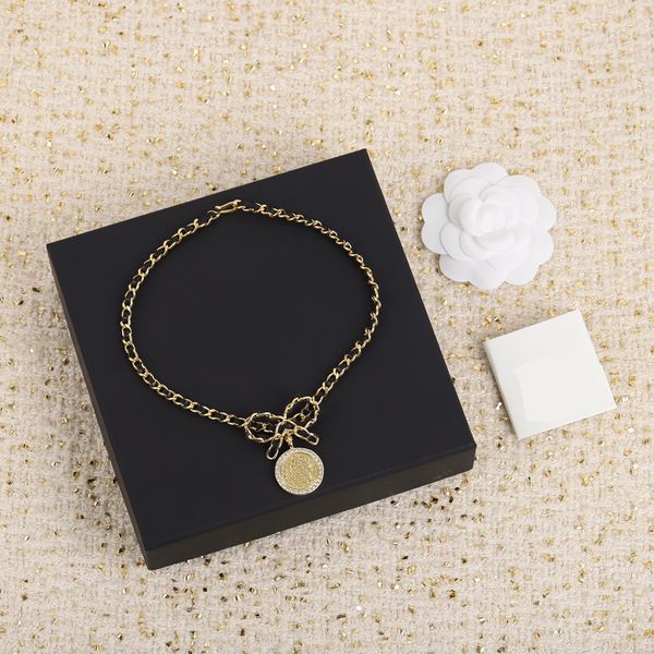 fashion pendant necklaces designer 18k gold plated diamond beads chain women girl jewelry wedding gift, Silver
fashion pendant necklaces designer 18k gold plated diamond beads chain women girl jewelry wedding gift, Silver