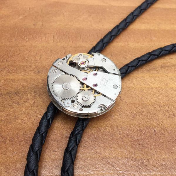 bolo ties original designer steam punk mechanical core bolo tie for men personality neck tie bolotie fashion accessory hkd230719, Red
bolo ties original designer steam punk mechanical core bolo tie for men personality neck tie bolotie fashion accessory hkd230719, Red