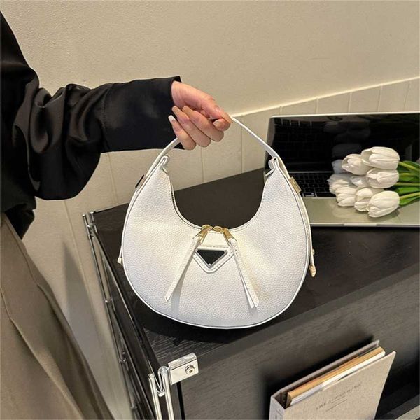 bag 10% off designer fashion pu women's trend casual handheld underarm popular new solid color versatile crescent bag
bag 10% off designer fashion pu women's trend casual handheld underarm popular new solid color versatile crescent bag