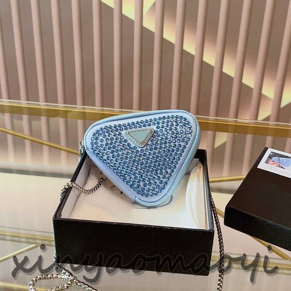 mini shoulder bag classic designer luxury brand crossbody bag triangle coin purse version v104295
mini shoulder bag classic designer luxury brand crossbody bag triangle coin purse version v104295