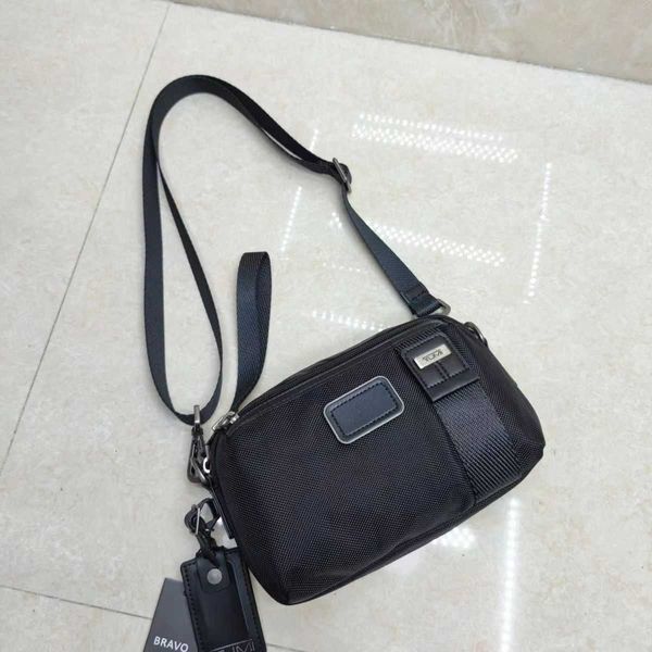 luxuries designer bag tumi tuming new men's portable voyageur bag ballistic nylon large designers handbag capacity fashion casual shoul
luxuries designer bag tumi tuming new men's portable voyageur bag ballistic nylon large designers handbag capacity fashion casual shoul