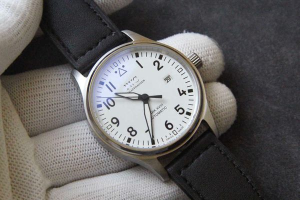 luxury iwc pilot watch nv3g mechanical automatic wristwatch black dial date uhr leather strap with box montre luxe, Slivery;golden
luxury iwc pilot watch nv3g mechanical automatic wristwatch black dial date uhr leather strap with box montre luxe, Slivery;golden