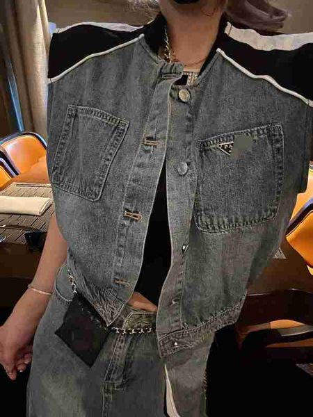 two piece dress designer triangle mini chapter denim spliced sleeveless cardigan vest split bottom half length casual set cxp4, White
two piece dress designer triangle mini chapter denim spliced sleeveless cardigan vest split bottom half length casual set cxp4, White