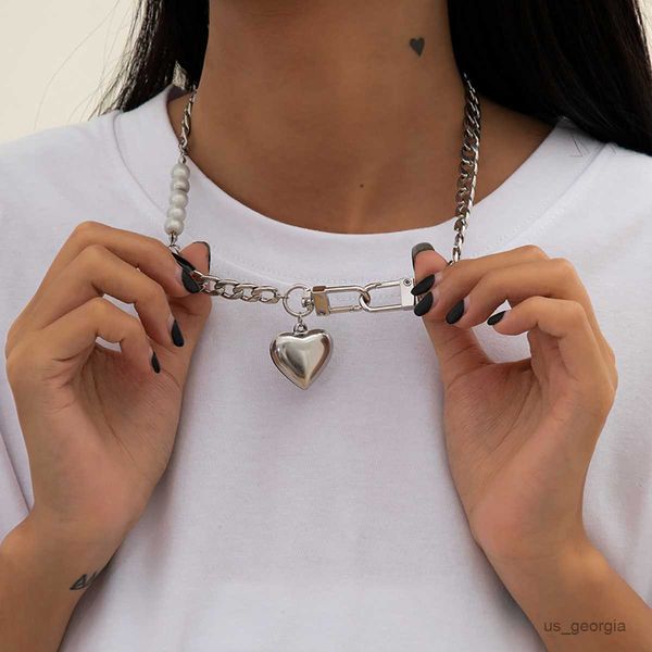 pendant necklaces salircon stainless steel heart pendant necklace for women steel ball lock key chain necklace jewelry gift r230719, Silver
pendant necklaces salircon stainless steel heart pendant necklace for women steel ball lock key chain necklace jewelry gift r230719, Silver
